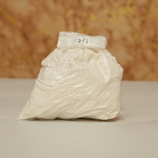 Oyster spawn 300 gram ( 25 packet ) for 50 Mushroom bed